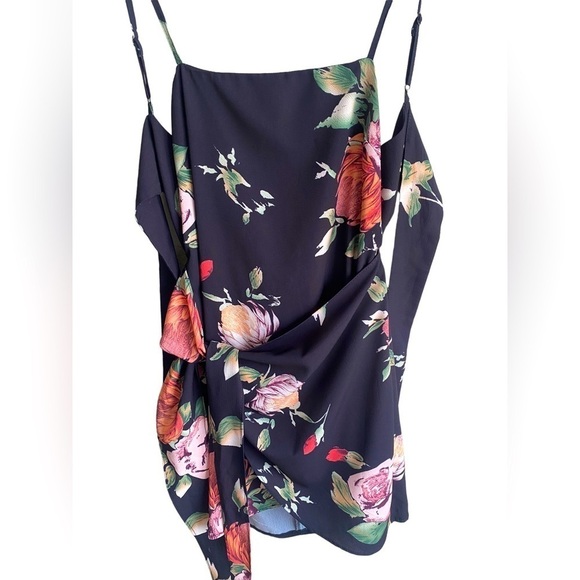 Hello Molly Floral Mini Dress - Picture 3 of 8